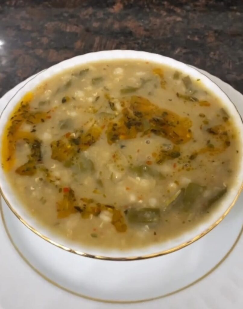Patlıcanlı Ekşili Çorba